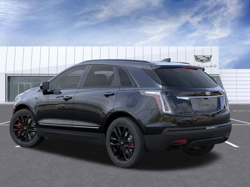 New 2026 Cadillac XT5 Sportv w/ LPO, Onyx Lite Package AWD/4WD image 3