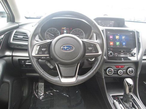 Used 2018 Subaru Impreza 2.0i Limited image 14