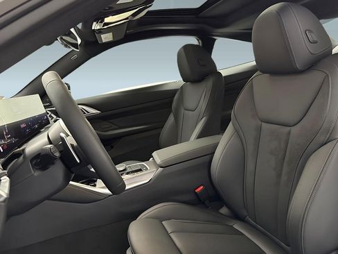 New 2026 BMW 430i Coupe w/ M Sport Package RWD image 5