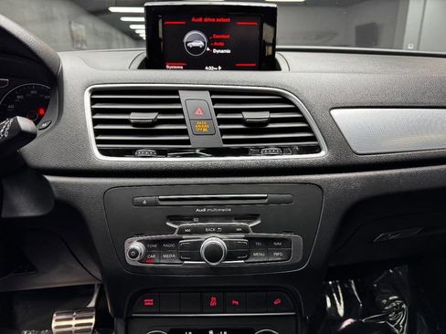 Used 2018 Audi Q3 2.0T Premium w/ Convenience Package image 25