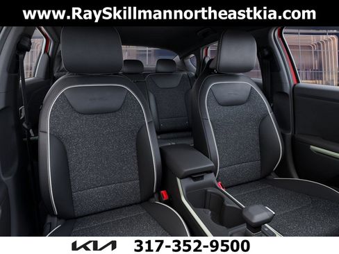 New 2025 Kia K4 GT-Line image 15