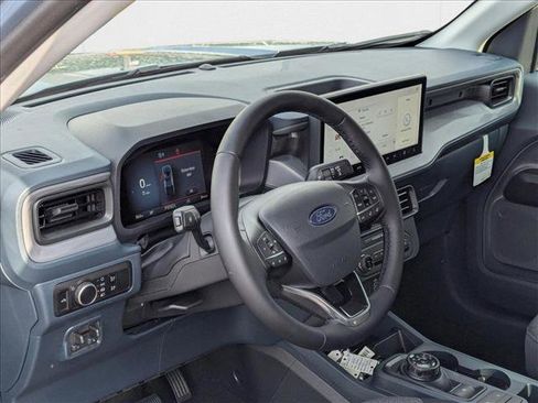 New 2025 Ford Maverick XLT w/ XLT Luxury Package image 3