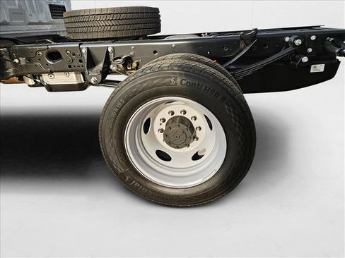 New 2025 Ford F450 XL image 9