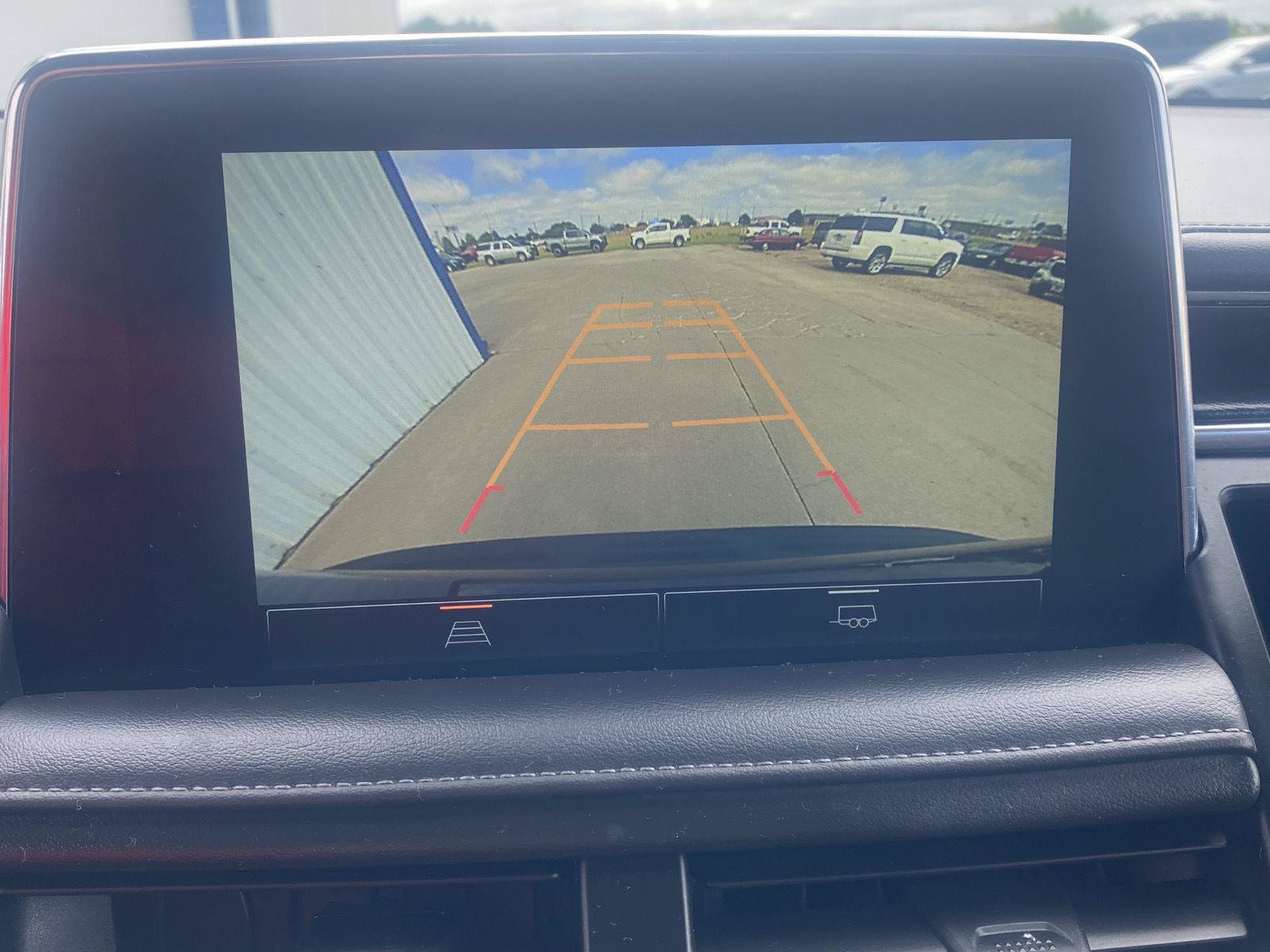 Used 2022 GMC Yukon SLE AWD/4WD image 28
