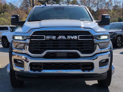 New 2026 RAM 4500 Tradesman w/ Chrome Appearance Group image 9
