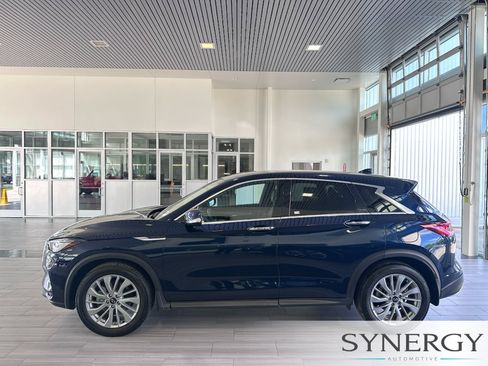 Certified 2023 INFINITI QX50 Pure AWD/4WD image 12