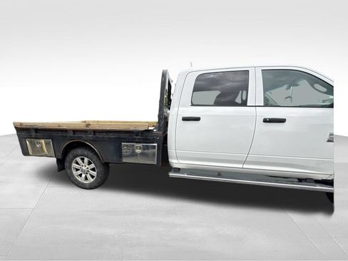 Used 2017 RAM 3500 Tradesman w/ Chrome Appearance Group AWD/4WD image 3