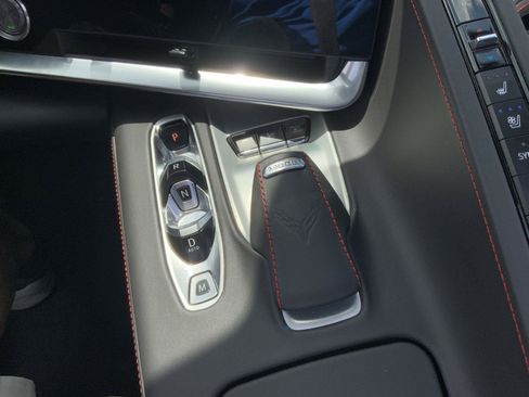 Used 2022 Chevrolet Corvette Stingray Premium Cpe w/ Battery Protection Package RWD image 49