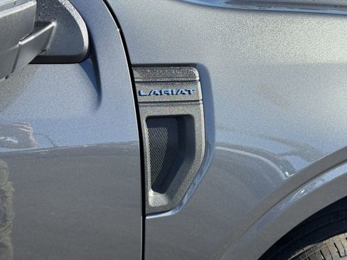 Certified 2023 Ford Maverick Lariat w/ Lariat Luxury Package image 8