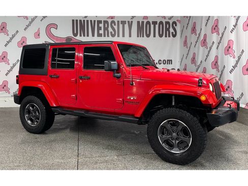 Used 2016 Jeep Wrangler Unlimited Sahara w/ Connectivity Group image 5