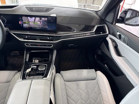 New 2026 BMW X5 xDrive40i w/ M Sport Package AWD/4WD image 50