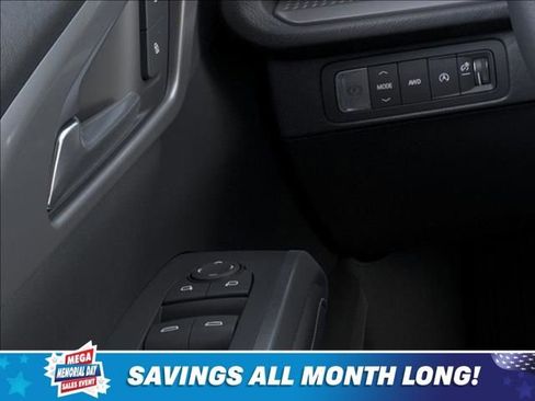 New 2026 Chevrolet Traverse LT w/ Sun and Wheel Package AWD/4WD image 22