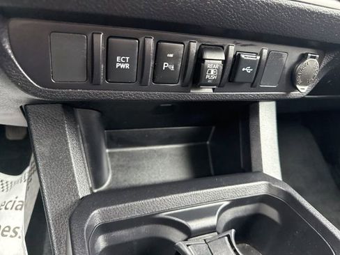 Used 2023 Toyota Tacoma SR5 image 17