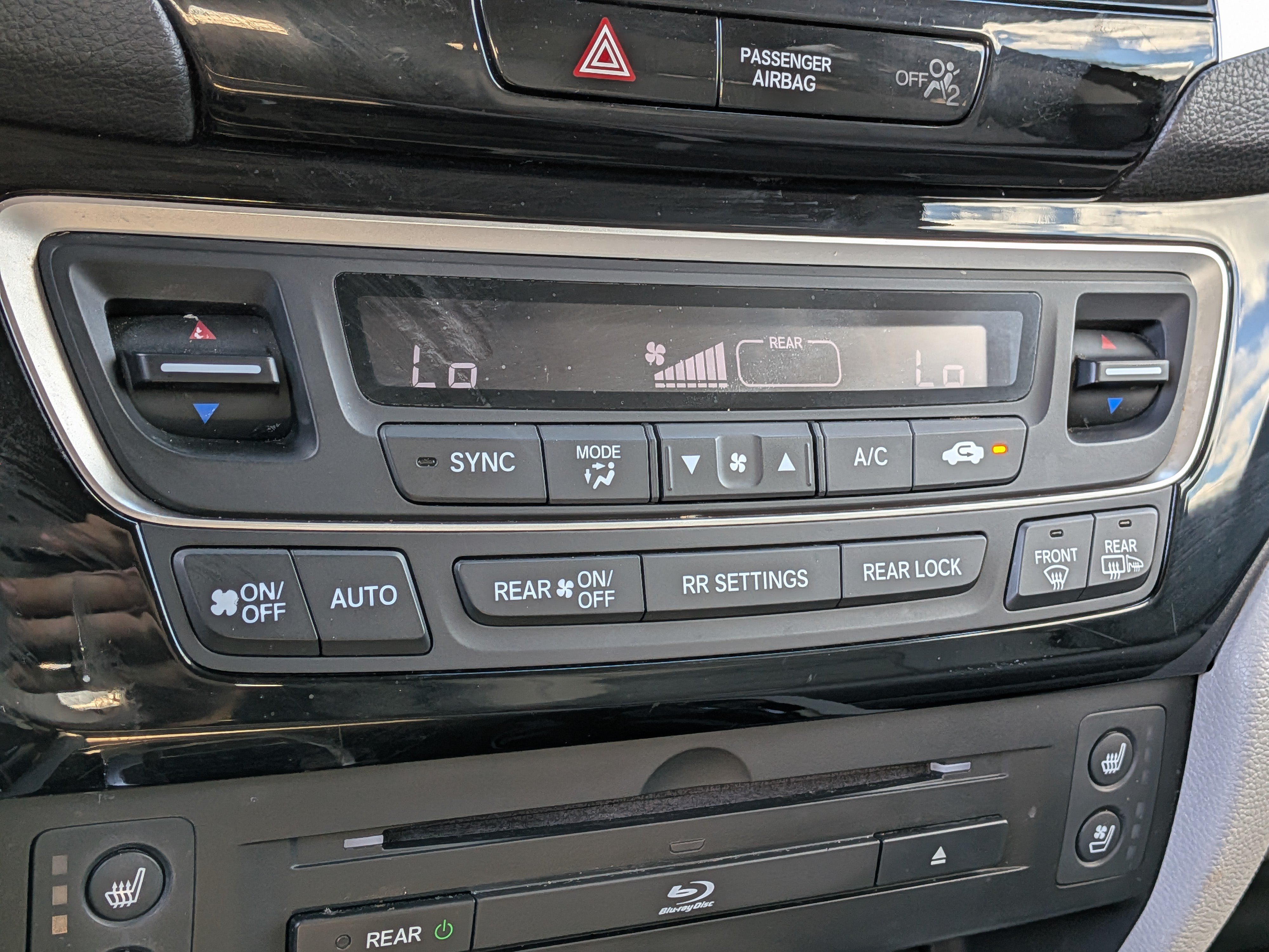 Used 2016 Honda Pilot Elite image 38