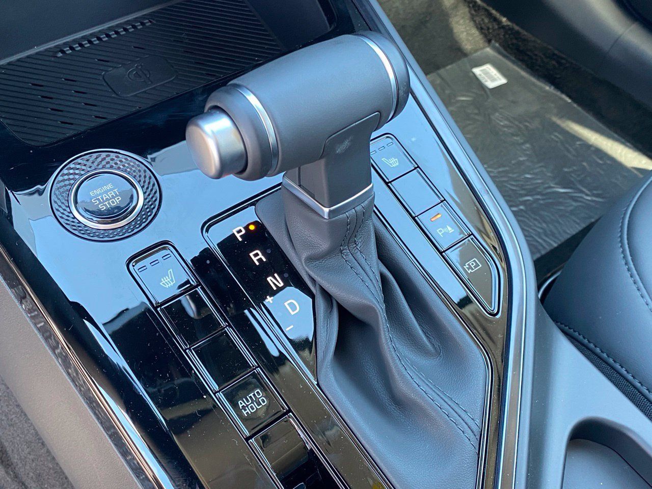 New 2026 Kia Niro EX FWD image 18