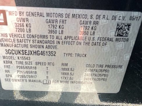Used 2017 Chevrolet Silverado 1500 LTZ Z71 w/ LTZ Plus Package AWD/4WD image 32