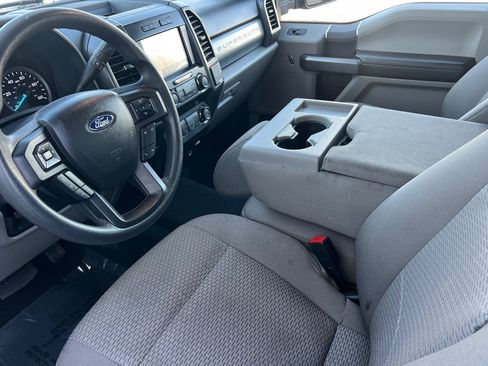 Used 2022 Ford F250 XLT w/ FX4 Off-Road Package image 10