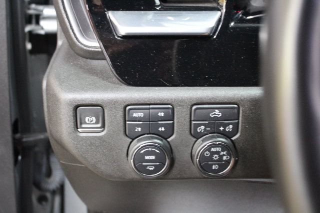 Used 2023 Chevrolet Silverado 1500 RST w/ Z71 Off-Road Package AWD/4WD image 15