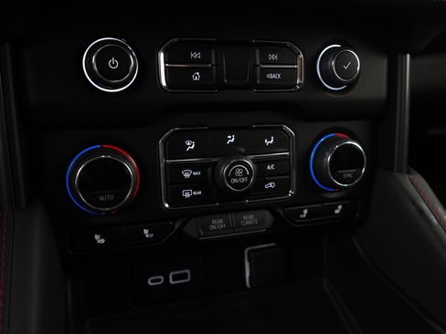 Used 2023 Chevrolet Tahoe RST w/ RST Performance Edition image 23