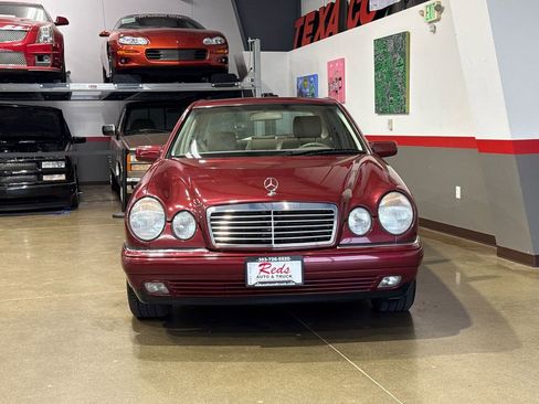 Used 1999 Mercedes-Benz E 320 Sedan image 12