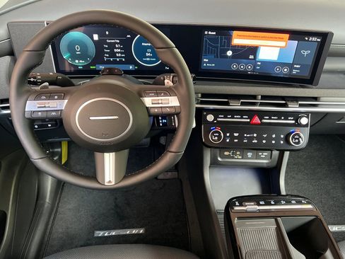 New 2026 Hyundai Tucson Limited AWD/4WD image 17