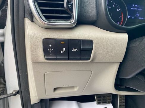 Used 2021 Kia Sportage S w/ S FWD Premium Package image 18