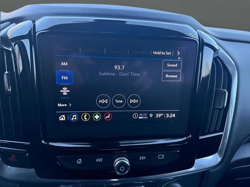 Used 2023 Chevrolet Traverse LT AWD/4WD image 37