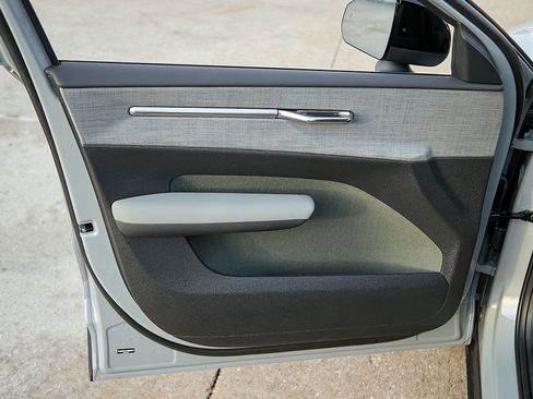 New 2026 Volvo EX30 Cross Country Ultra w/ Protection Package Premier image 10