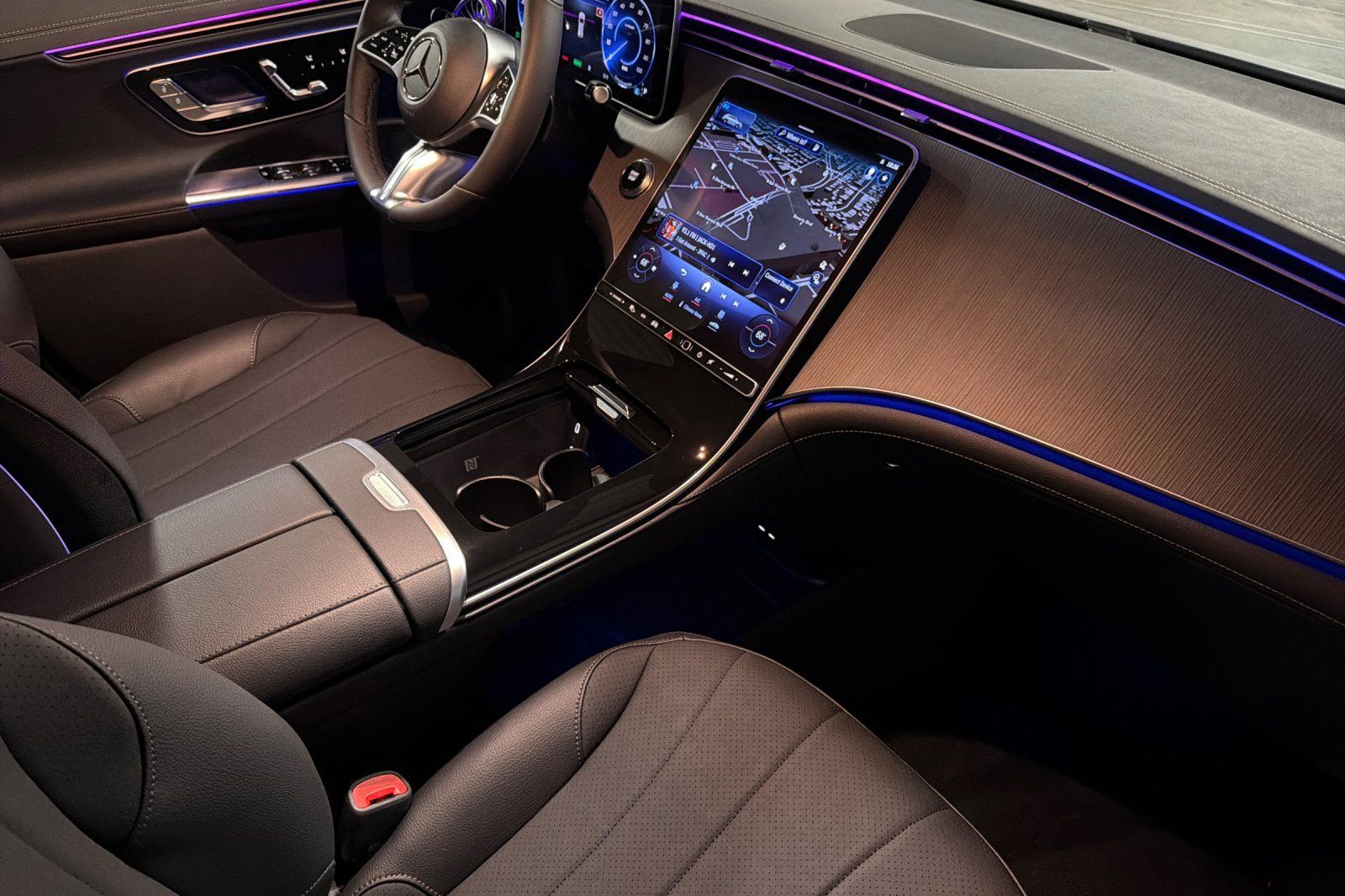 New 2027 Mercedes-Benz EQE 320 4MATIC SUV image 15