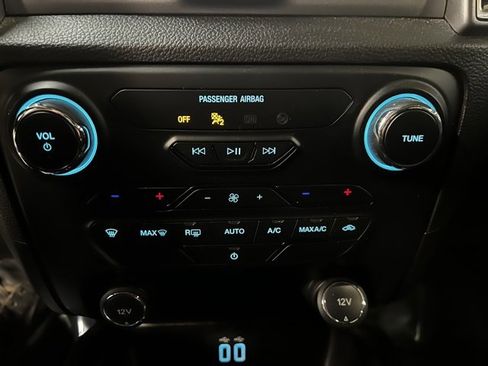 Used 2021 Ford Ranger XLT w/ Equipment Group 301A Mid image 17