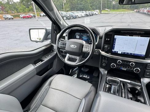 Used 2021 Ford F150 Lariat w/ Equipment Group 502A High AWD/4WD image 23