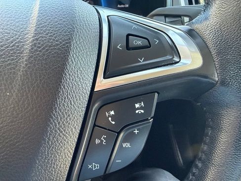 Used 2022 Ford Edge SEL AWD/4WD image 26