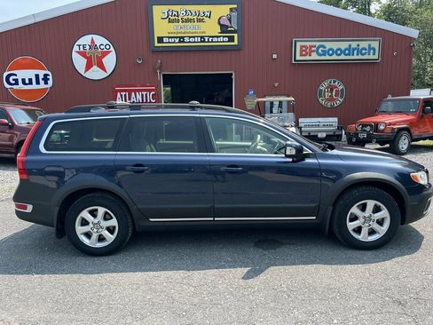 Used 2012 Volvo XC70 3.2 AWD/4WD image 2