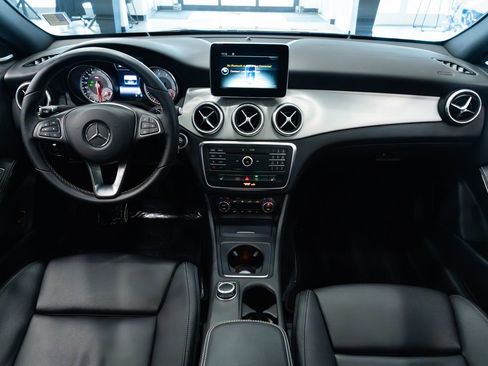 Used 2016 Mercedes-Benz CLA 250 4MATIC image 9