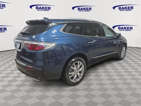 Used 2023 Buick Enclave Essence w/ Experience Buick Package image 5