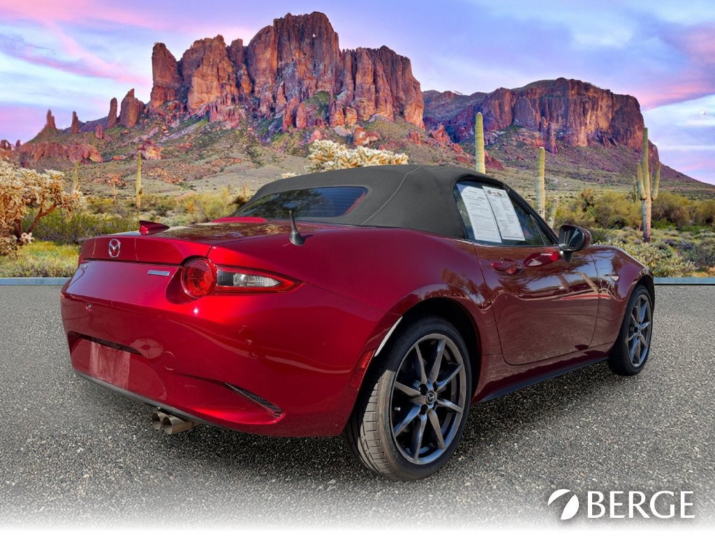 Used 2022 MAZDA MX-5 Miata Grand Touring RWD image 7