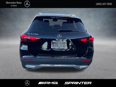Certified 2025 Mercedes-Benz GLA 250 image 4