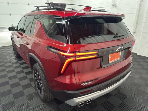 Used 2025 Chevrolet Traverse Z71 AWD/4WD image 8