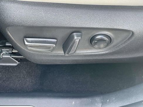 Used 2025 Toyota Grand Highlander FWD image 22