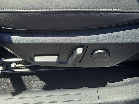 Certified 2023 Kia EV6 Wind AWD/4WD image 23