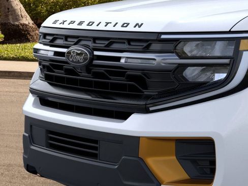New 2026 Ford Expedition Tremor image 48