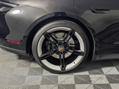 Certified 2024 Porsche Taycan 4S AWD/4WD image 13