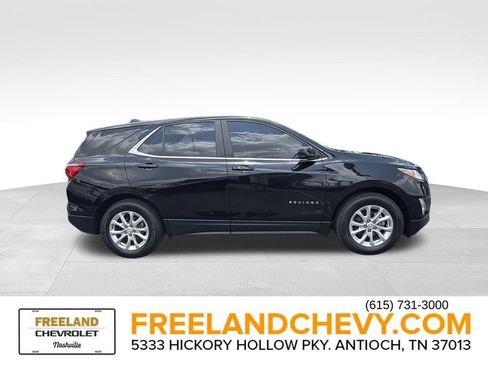 Used 2021 Chevrolet Equinox LT FWD image 2