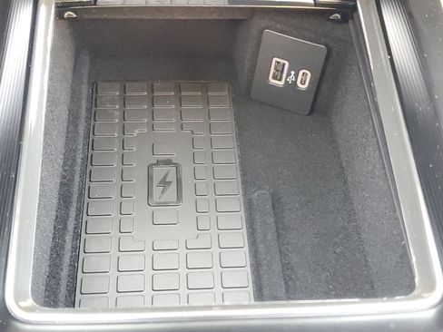 New 2026 Lincoln Corsair Reserve image 23