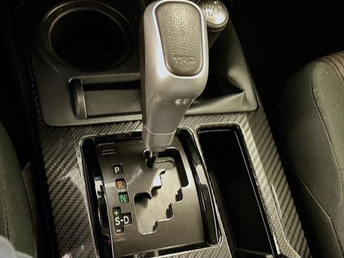 Used 2024 Toyota 4Runner TRD Off-Road image 25