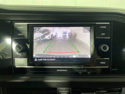 Certified 2024 Volkswagen Jetta Sport FWD image 16