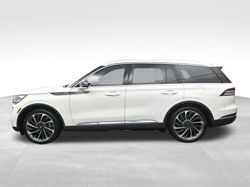 Used 2020 Lincoln Aviator Reserve w/ Equipment Group 202A AWD/4WD image 4