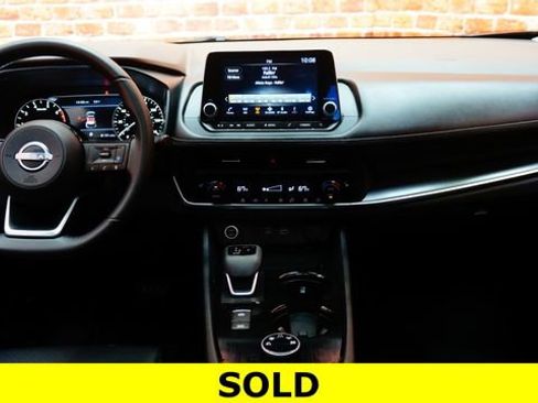 Certified 2023 Nissan Rogue SV w/ SV Premium B Package AWD/4WD image 11