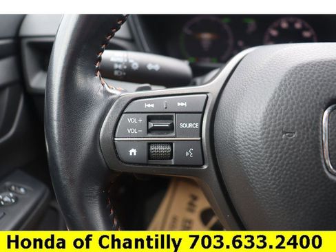 Certified 2025 Honda CR-V Sport image 13