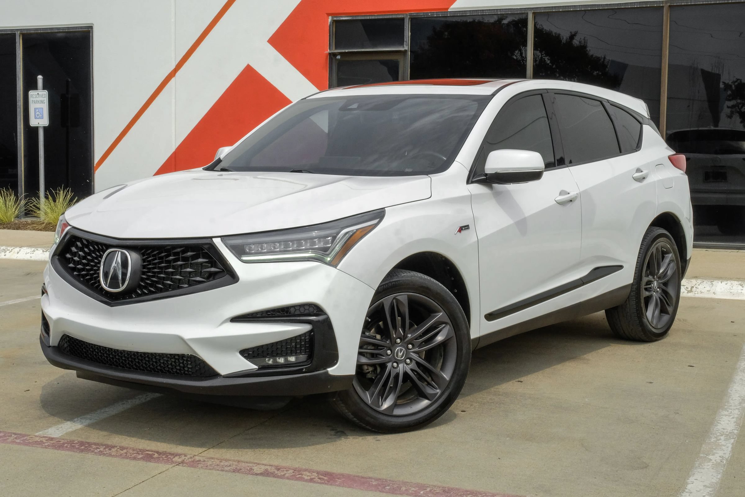 Used 2020 Acura RDX w/ Advance Package AWD/4WD image 2